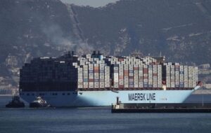Найбільший у світі перевізник Maersk повністю піде з Росії