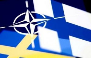 Макрон схвалив вступ Швеції та Фінляндії до НАТО
